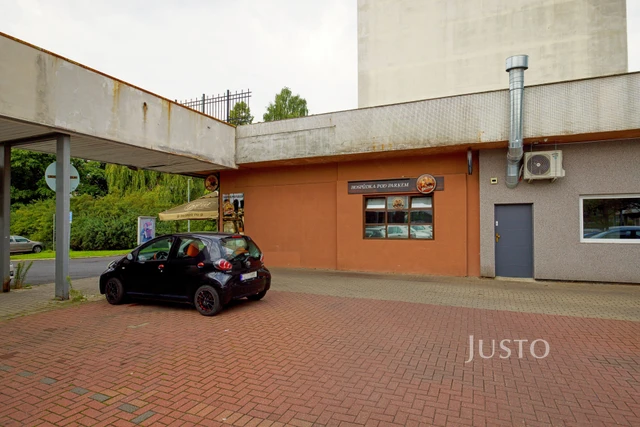 Prodej restaurace 82 m²