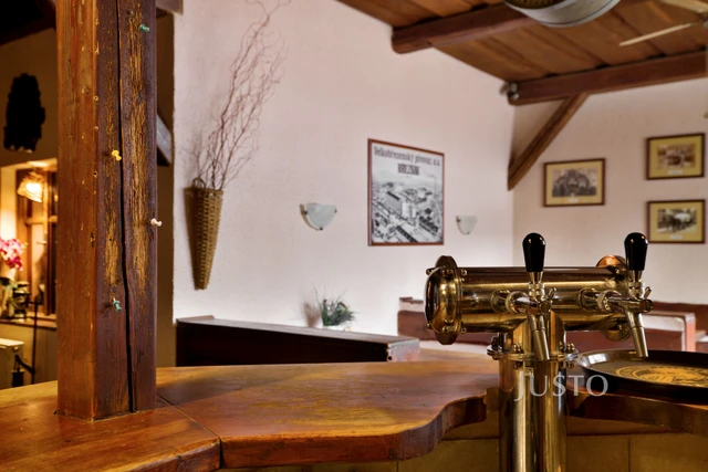 Prodej restaurace 82 m²