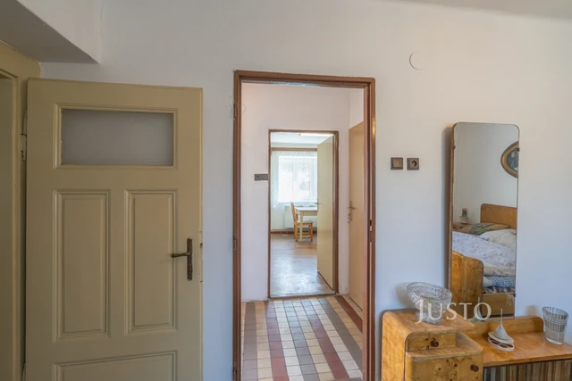 Prodej rodinného domu 51 m² s pozemkem 957 m²
