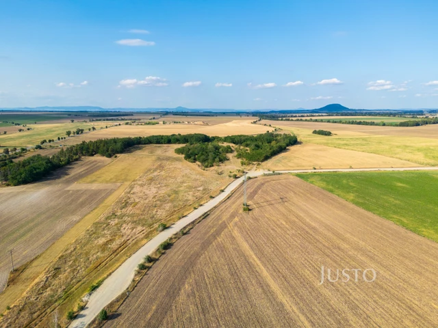 Prodej zahrady 802 m²