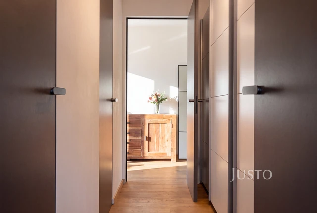 Prodej rodinného domu 349 m² s pozemkem 1 385 m²