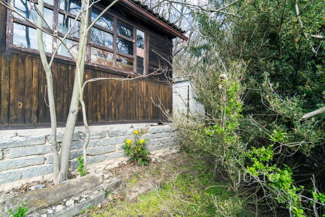 Prodej chaty 18 m² s pozemkem 618 m²