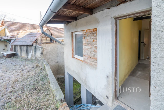Prodej rodinného domu 387 m² s pozemkem 625 m²