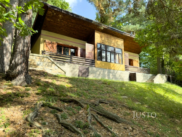 Prodej chaty 60 m² s pozemkem 184 m²