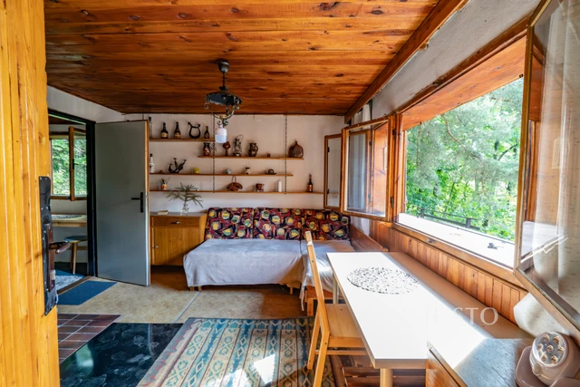 Prodej chaty 60 m² s pozemkem 184 m²
