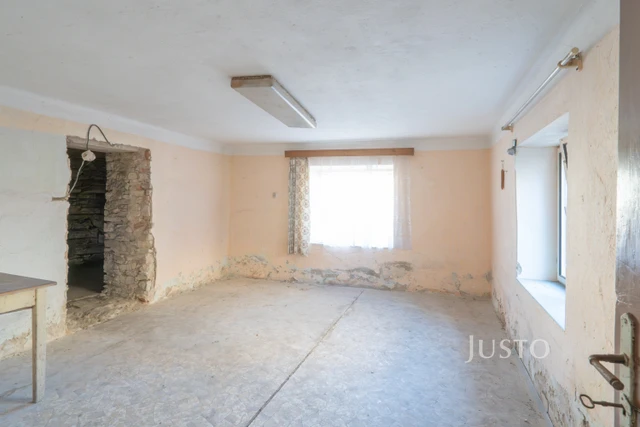 Prodej rodinného domu 387 m² s pozemkem 625 m²