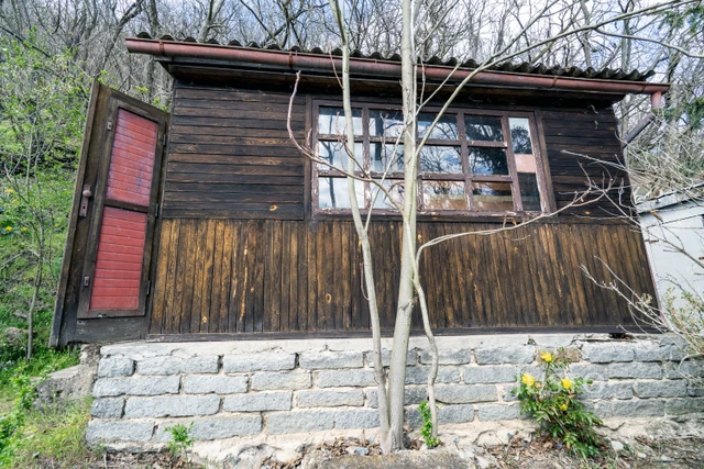 Prodej chaty 18 m² s pozemkem 618 m²