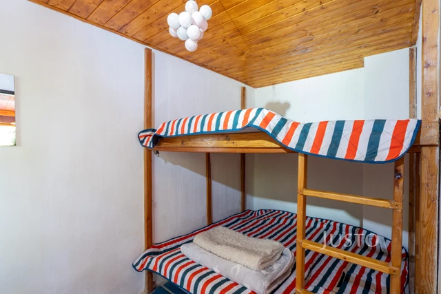 Prodej chaty 60 m² s pozemkem 184 m²