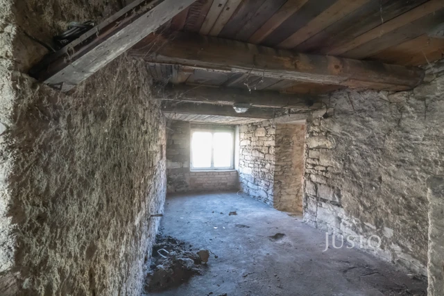 Prodej rodinného domu 387 m² s pozemkem 625 m²