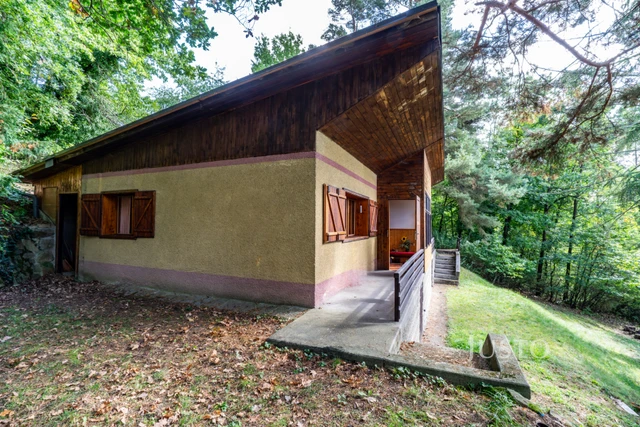 Prodej chaty 60 m² s pozemkem 184 m²