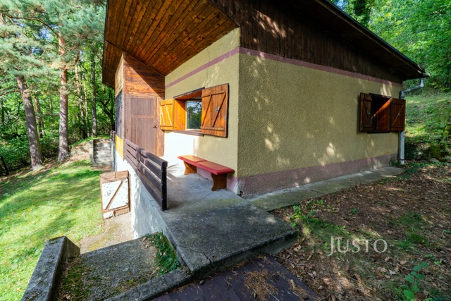 Prodej chaty 60 m² s pozemkem 184 m²