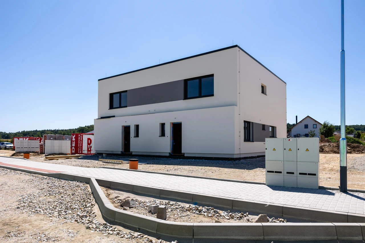 Prodej 5+kk 123 m² + zahrada 217 m² + terasa + parkování - SO.02-2
