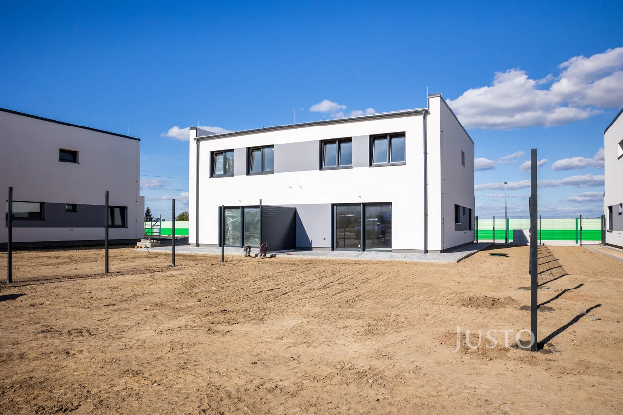 Prodej 5+kk 123 m² + zahrada 224 m² + terasa + parkování - SO.01-1