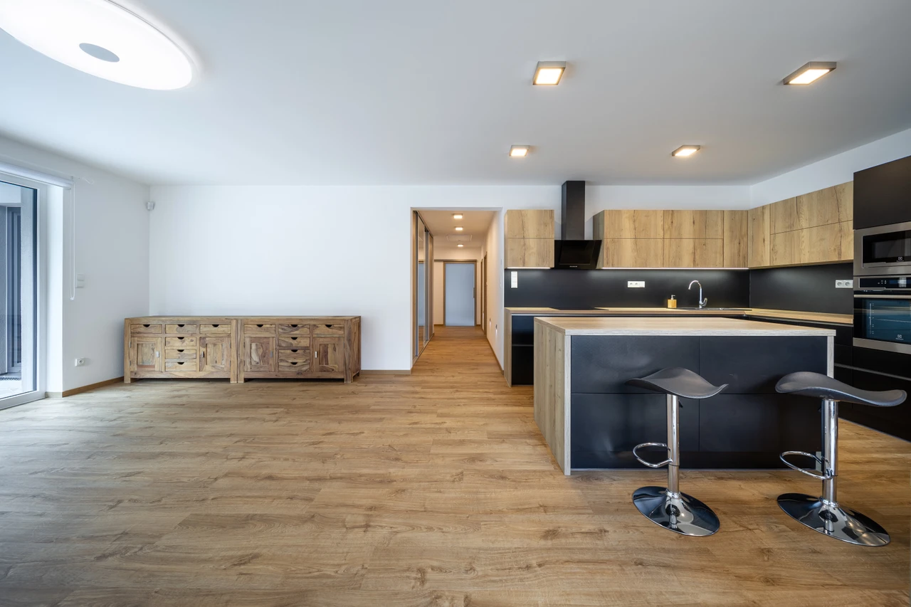 Pronájem rodinného domu 130 m² s pozemkem 779 m² + terasa 13 m²