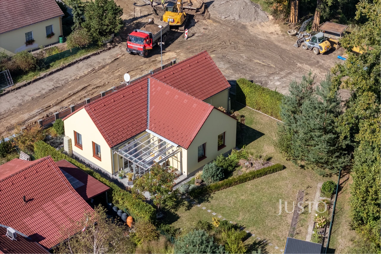 Prodej rodinného domu 116 m² s pozemkem 734 m² + terasa 18 m²