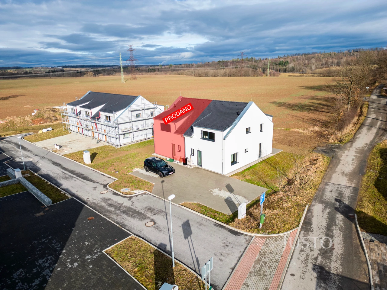 Prodej 5+kk 121 m² + zahrada 215 m² + terasa 14 m² + parkování