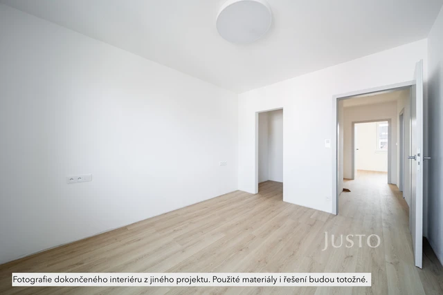 REZERVOVÁNO - Prodej 5+kk 121 m² + zahrada 285 m² + terasa 13 m² + parkování