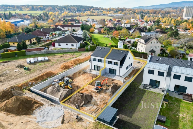 PRODÁNO - Prodej 5+kk 121 m² + zahrada 282 m² + terasa 13 m² + parkování