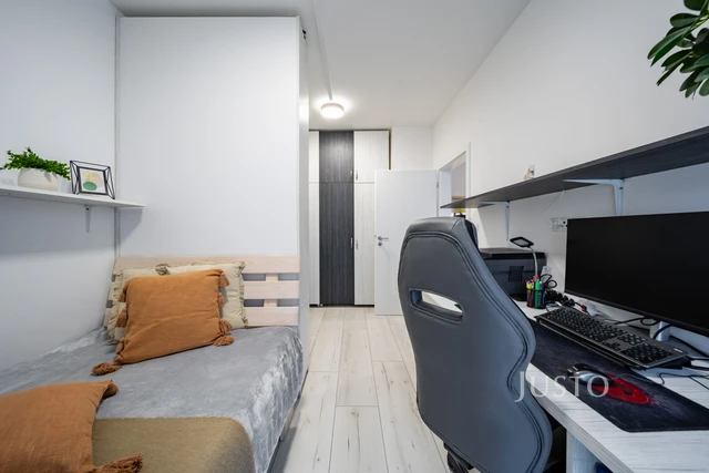 Prodej 3+kk 72 m² + terasa 54 m² + parkování