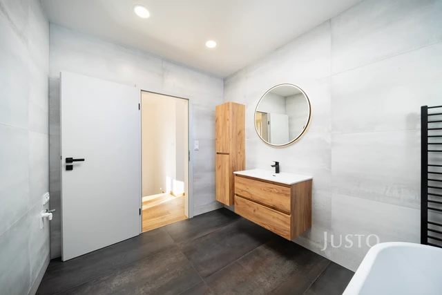 Prodej rodinného domu 121 m² s pozemkem 311 m² + terasa 13 m²