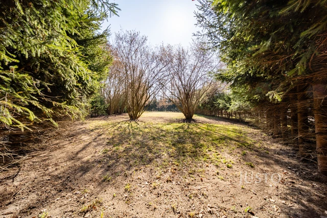 Prodej zahrady 1020 m²