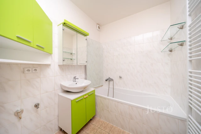 Prodej 3+kk 78 m² + balkón 10 m²