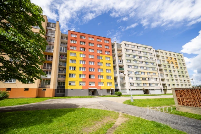 Prodej 3+1 72 m² + balkón 4 m²