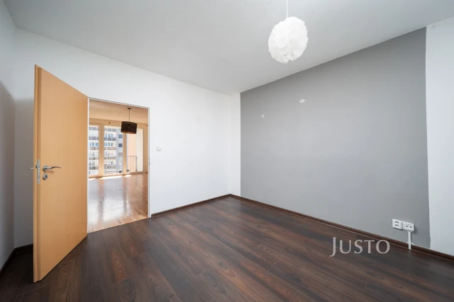 Prodej 3+1 72 m² + balkón 4 m²
