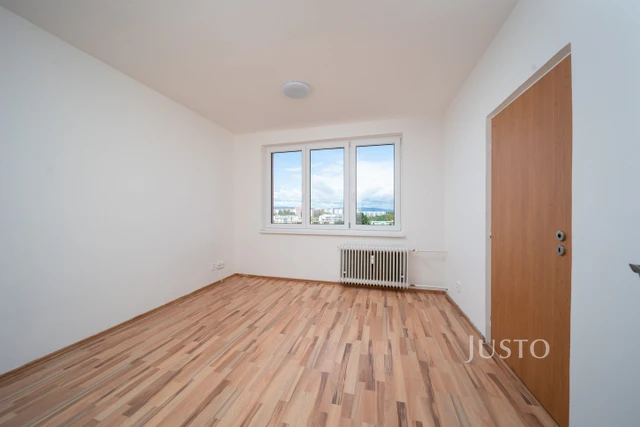 Prodej 3+1 72 m² + balkón 4 m²
