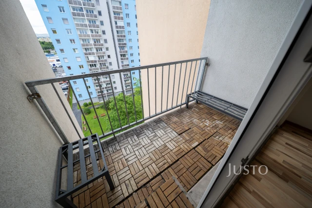 Prodej 3+1 72 m² + balkón 4 m²