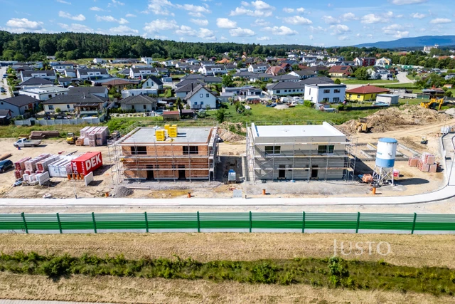 Prodej 5+kk 123 m² + zahrada 217 m² + terasa + parkování - SO.02-2