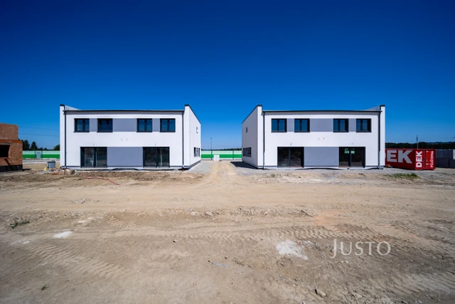 Prodej 5+kk 123 m² + zahrada 217 m² + terasa + parkování - SO.02-2