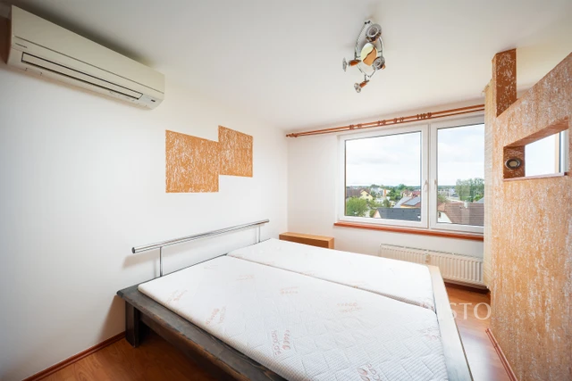 Prodej bytu 1+kk, 42m2, Šmeralova, Třeboň