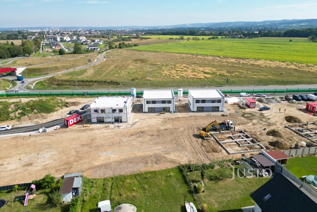 Prodej 5+kk 123 m² + zahrada 122 m² + terasa + parkování