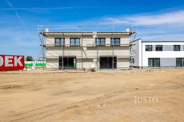 Prodej 5+kk 123 m² + zahrada 122 m² + terasa + parkování