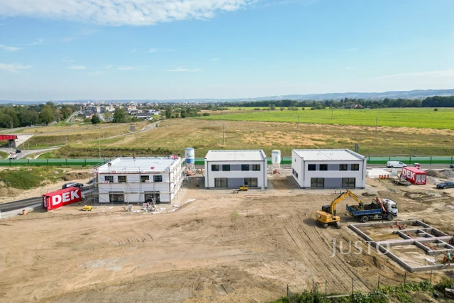 Prodej 5+kk 123 m² + zahrada 122 m² + terasa + parkování