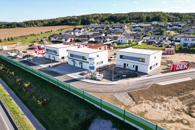 Prodej rodinného domu 123 m² s pozemkem 387 m² + terasa 23 m²
