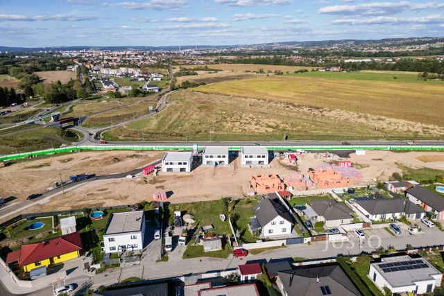 Prodej rodinného domu 123 m² s pozemkem 387 m² + terasa 23 m²