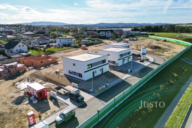 Prodej 5+kk 123 m² + zahrada 245 m² + terasa + parkování - SO.01-2