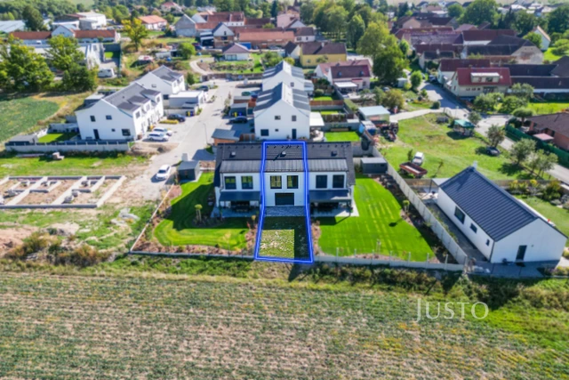 Prodej 5+kk 124 m² + zahrádka 80 m² + terasa 13 m² + parkování
