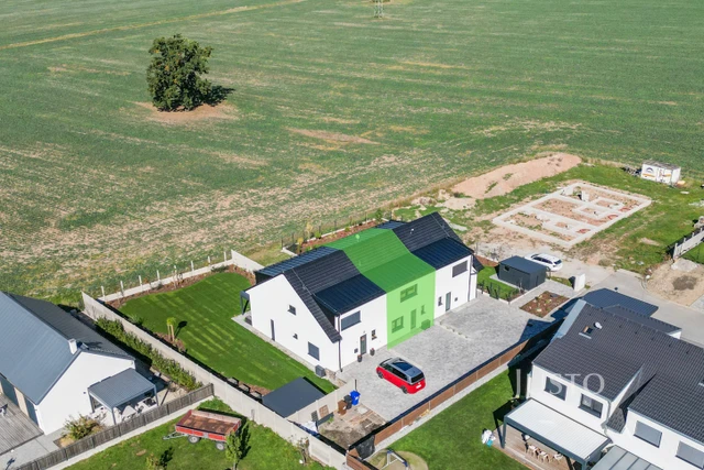 Prodej 5+kk 124 m² + zahrádka 80 m² + terasa 13 m² + parkování