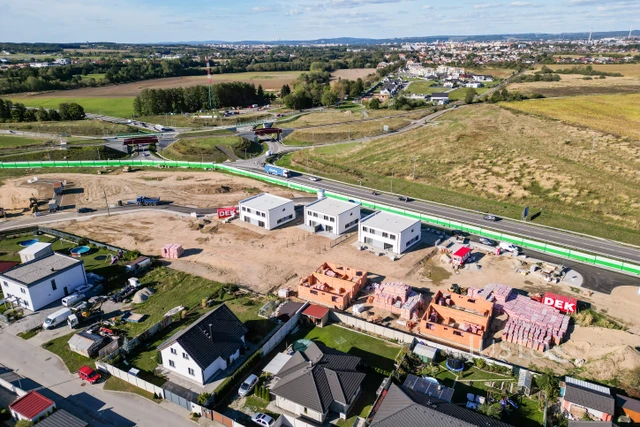 Prodej 5+kk 123 m² + zahrada 122 m² + terasa + parkování