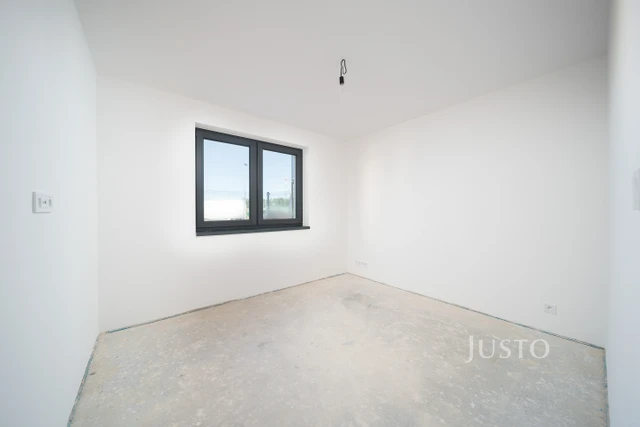 Prodej rodinného domu 123 m² s pozemkem 387 m² + terasa 23 m²