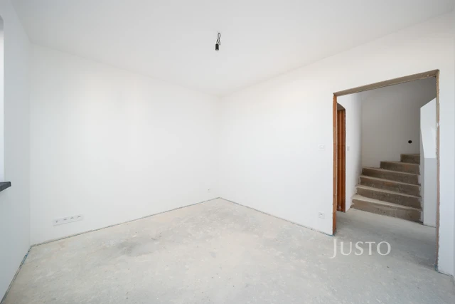 Prodej rodinného domu 123 m² s pozemkem 387 m² + terasa 23 m²
