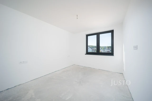 Prodej rodinného domu 123 m² s pozemkem 387 m² + terasa 23 m²