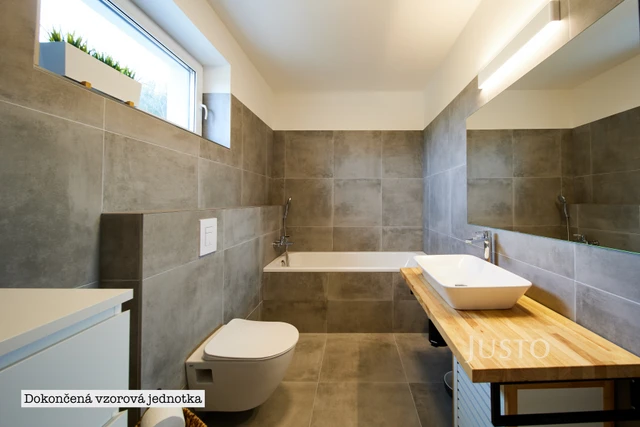 Prodej 4+kk 132 m² + zahrada 334 m² + terasa 13 m² + garáž