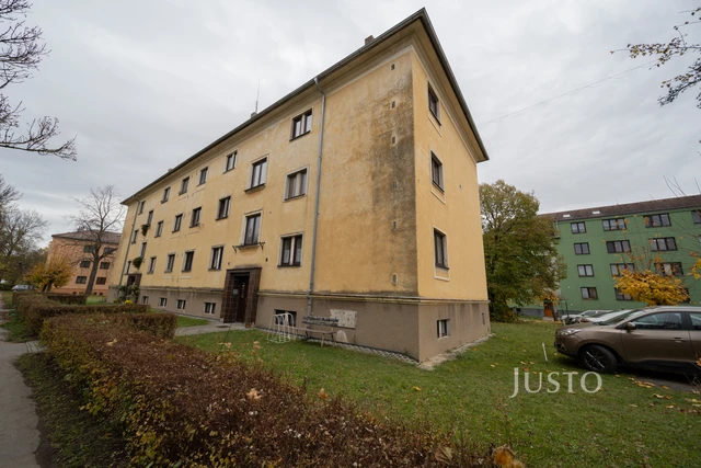 Pronájem 2+1 55 m² + balkón 2 m²