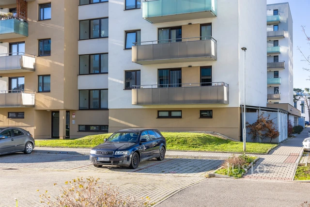 Prodej 3+kk 72 m² + balkón 9 m² + garáž