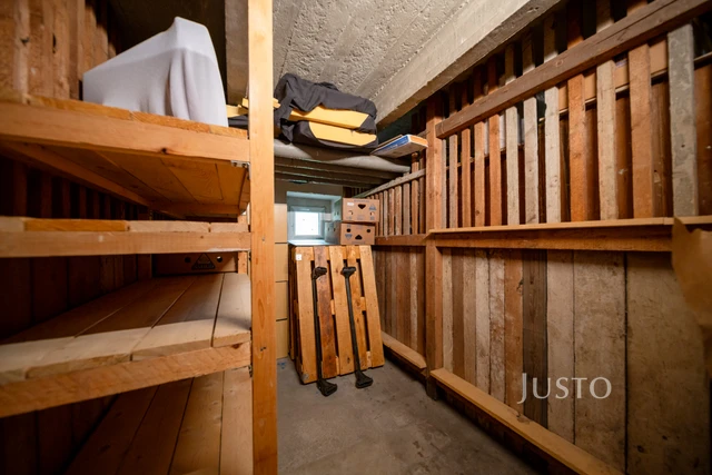 Prodej 1+1 42 m² + parkování