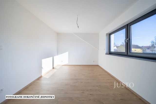 Prodej 5+kk 121 m² + zahrada 268 m² + terasa 14 m² + parkování
